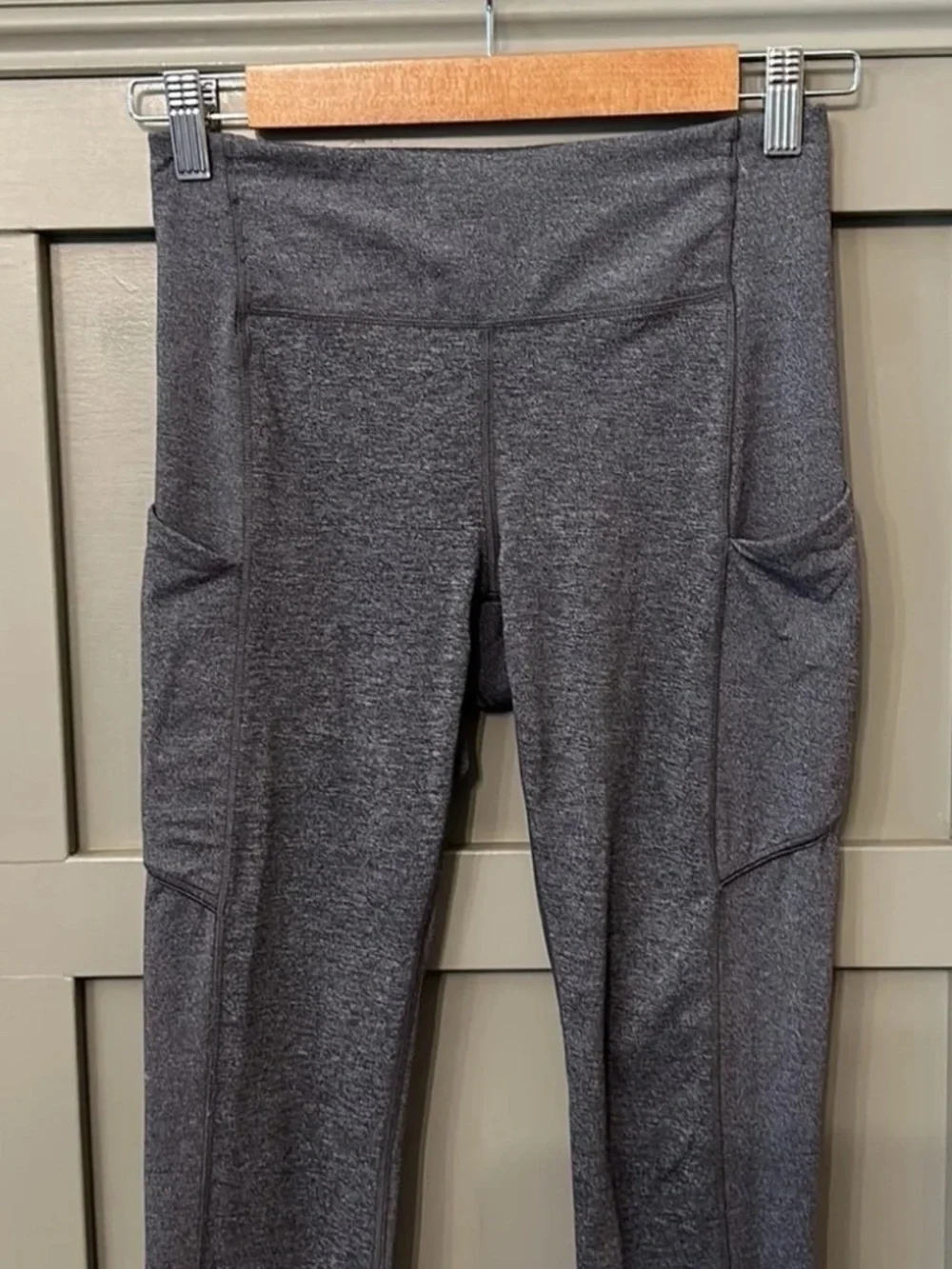 Lululemon Speed Up Crop Heathered Black 21